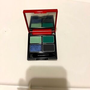 🌺FMG Glimmer by Avon BNWB